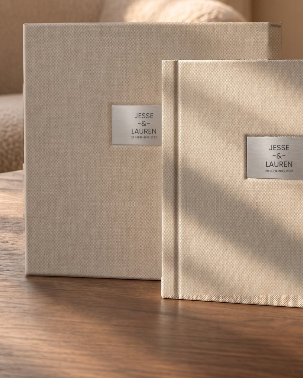 The natural linen keepsake box with its engraved plate, close up